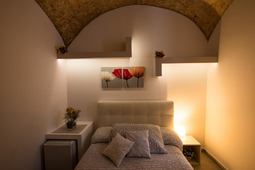 Petros Room Camere Salerno Buitenkant foto